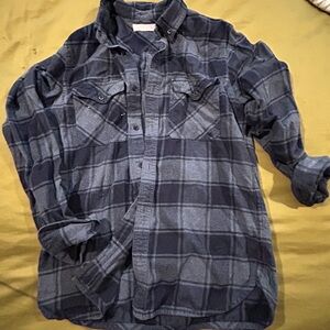 Everlane size Med blue plaid brushed flannel